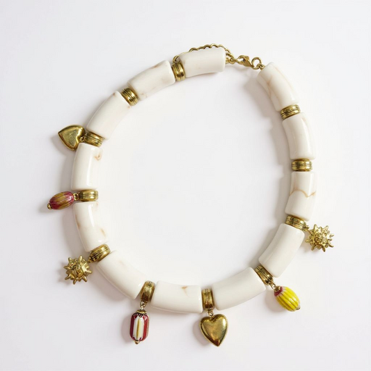 Collar blanco